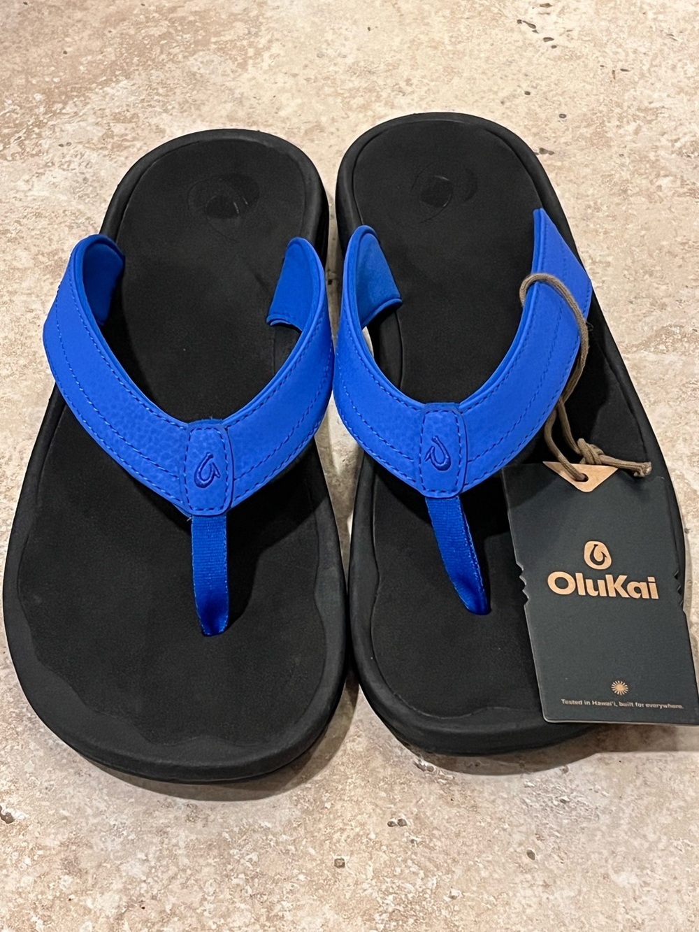 OluKai Ohana Sandals Thong Flip Flops Blossom Lava Rock Blue Women's Size 11 NWT